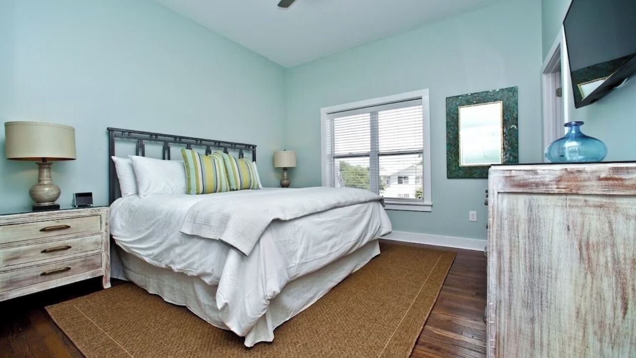 Photo of Bedroom in Grayton Beach