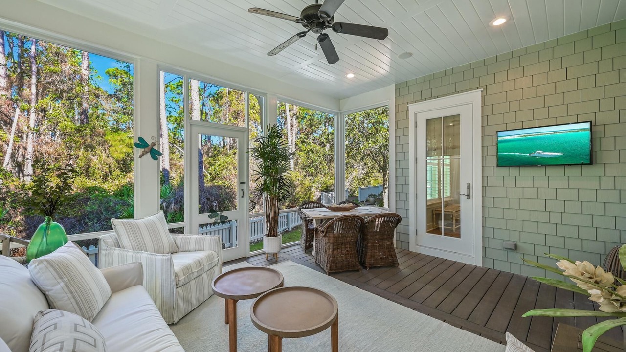 Photo of Livingroom in WaterSound West Beach