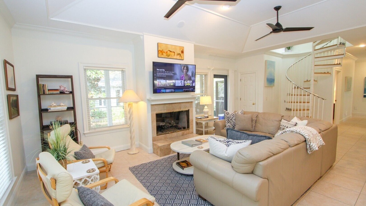 Photo of Bedroom in Seagrove Beach