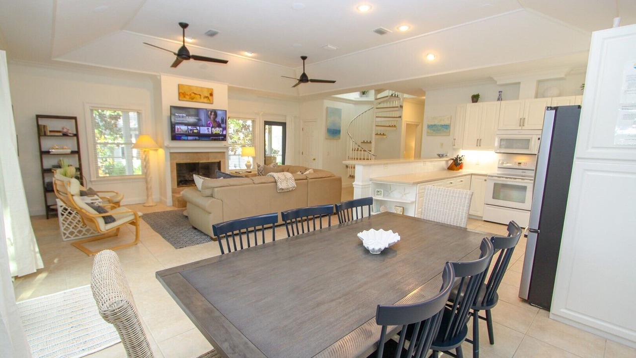 Photo of Bedroom in Seagrove Beach