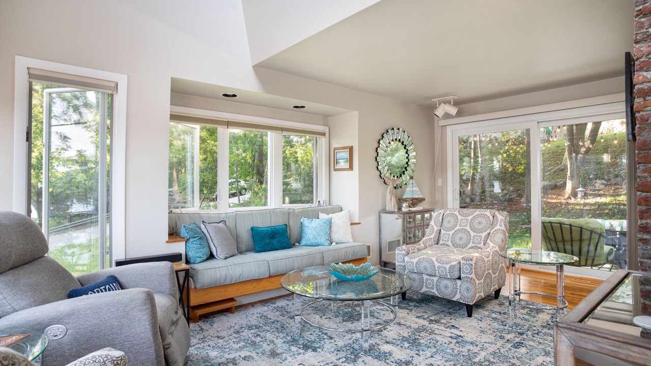 Photo of Livingroom in East Greenwich
