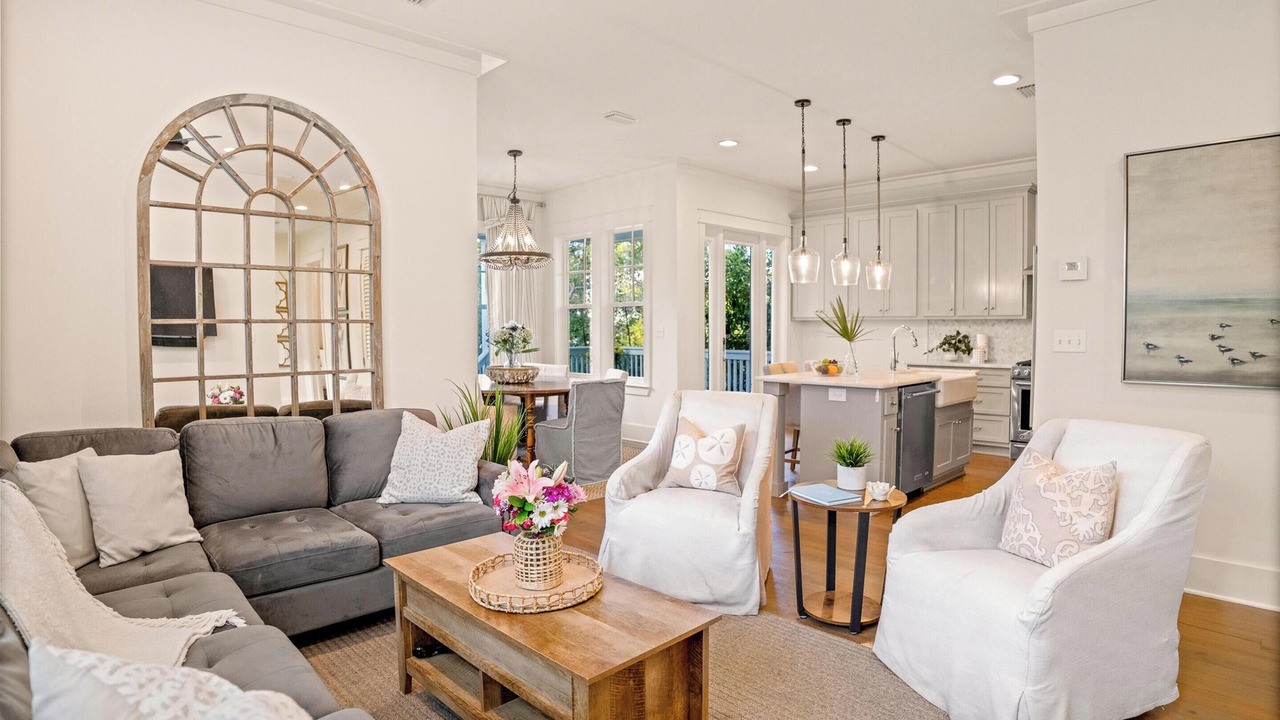 Photo of Livingroom in Greenway Park
