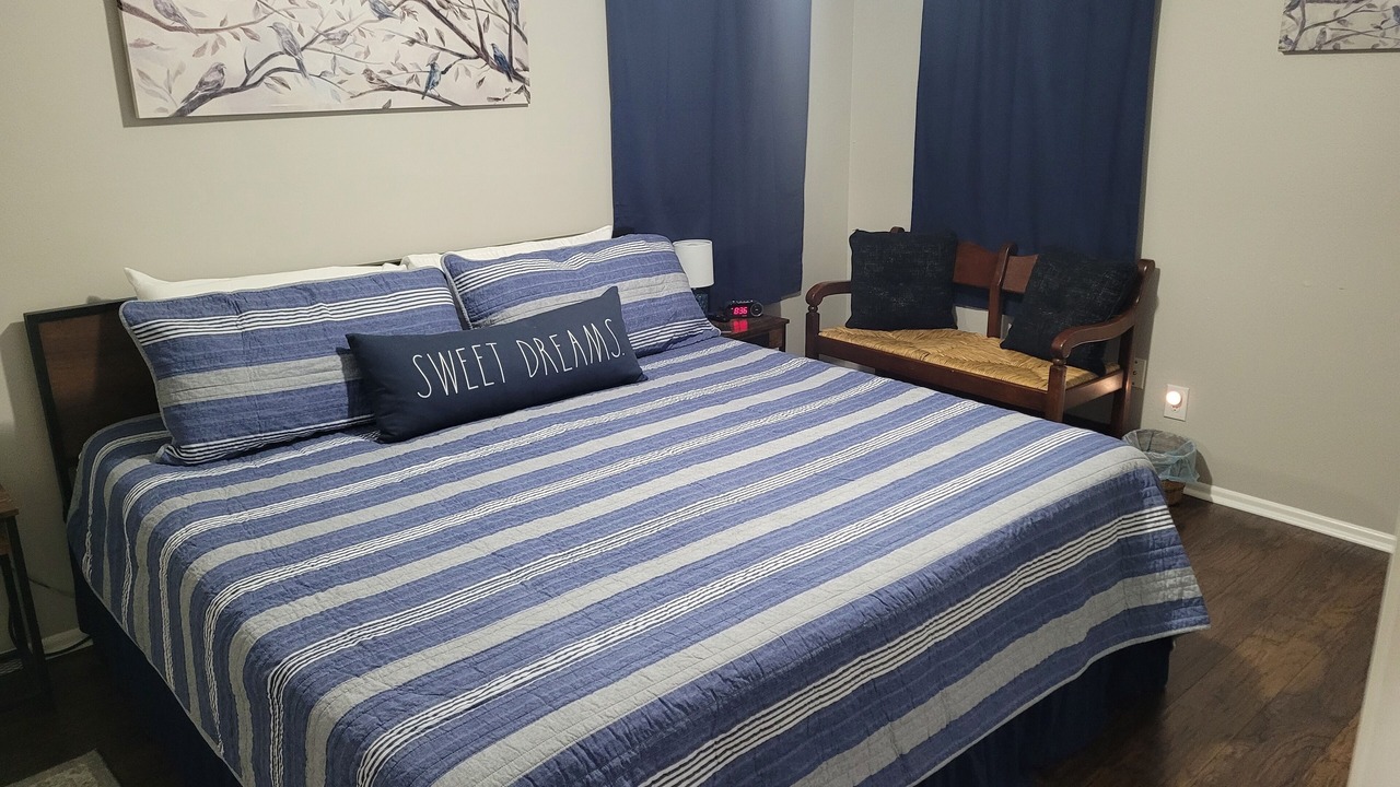 Photo of Bedroom in Vance Jackson