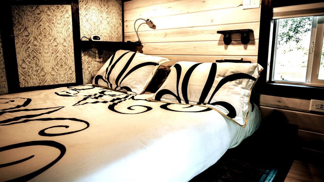 Photo of Bedroom in Burbank