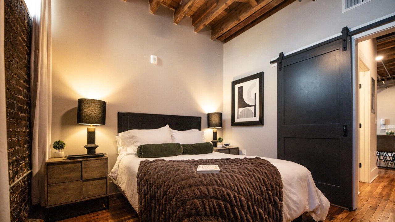 Photo of Bedroom in Jonesville