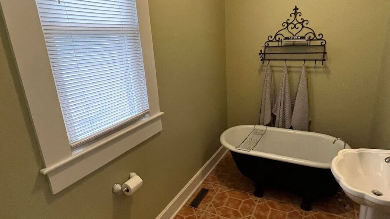 Photo of Bathroom in Owensboro