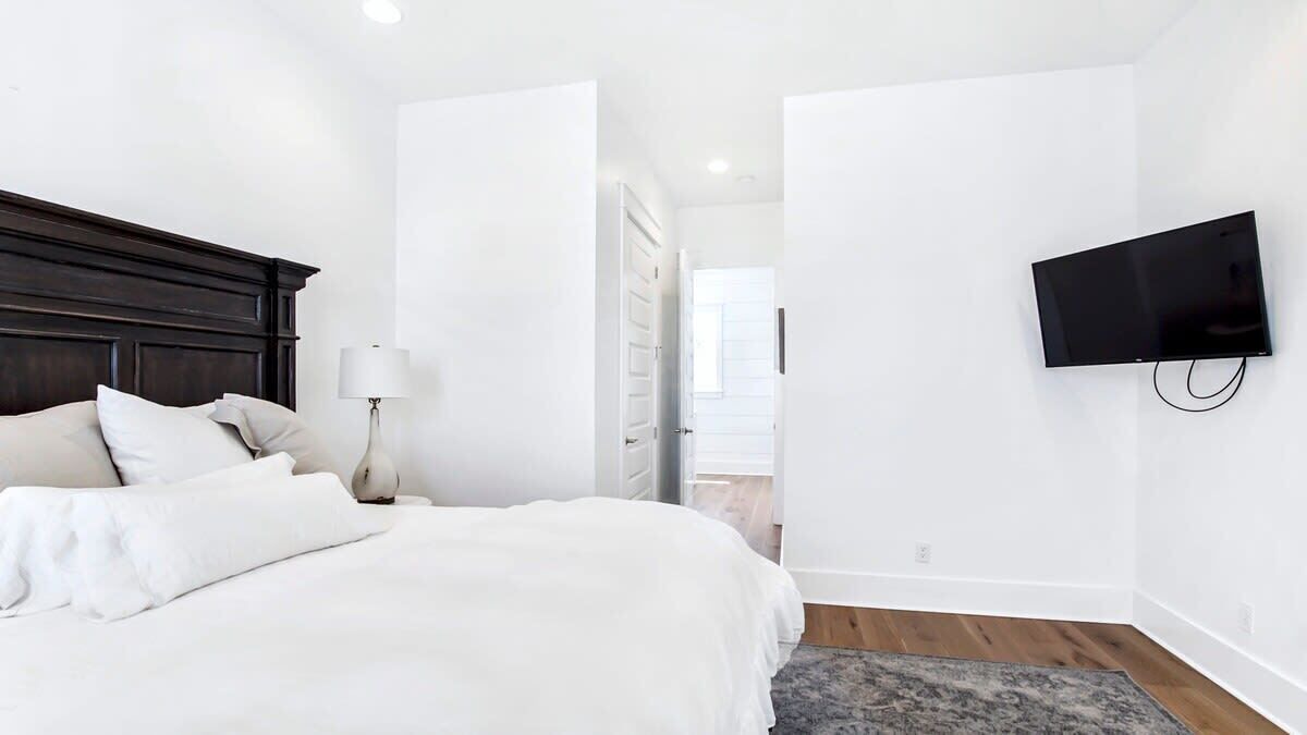 Photo of Bedroom in Greenway Park