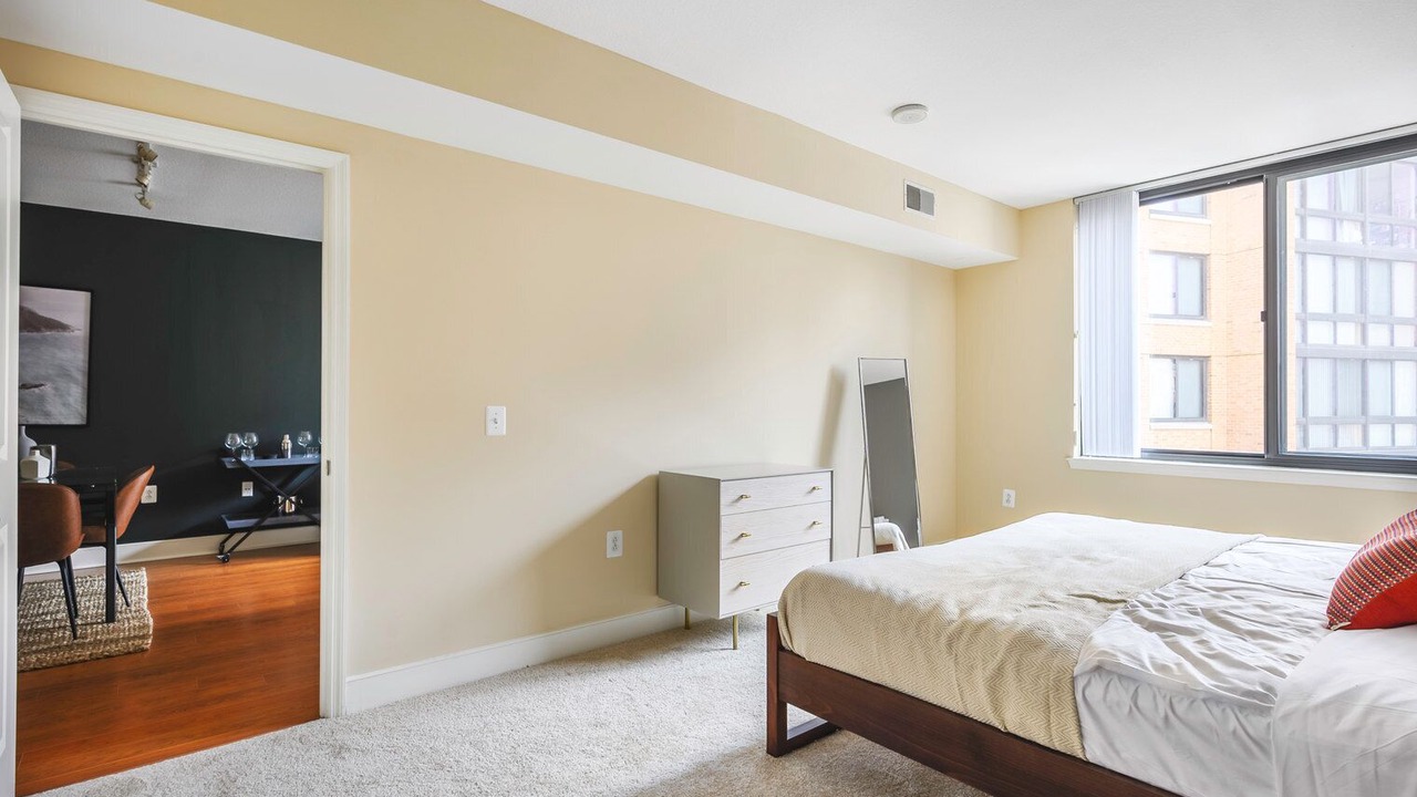 Photo of Bedroom in Mount Vernon Triangle