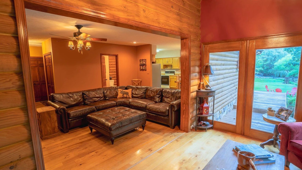 Photo of Livingroom in Peterstown