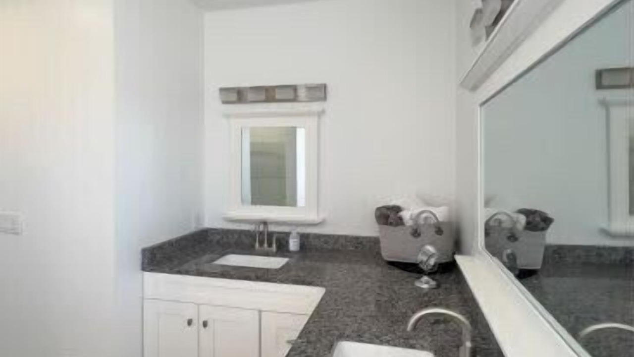 Photo of Bathroom in Chivas Bluff