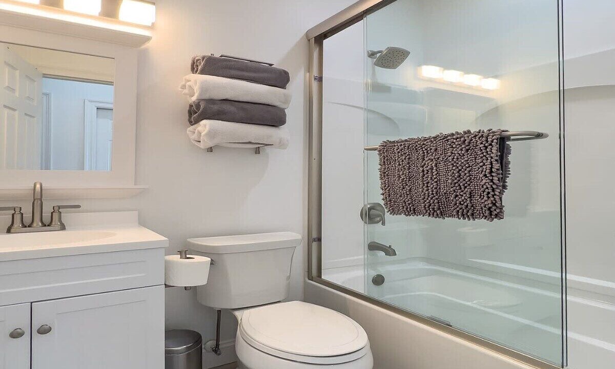 Photo of Bathroom in Chivas Bluff
