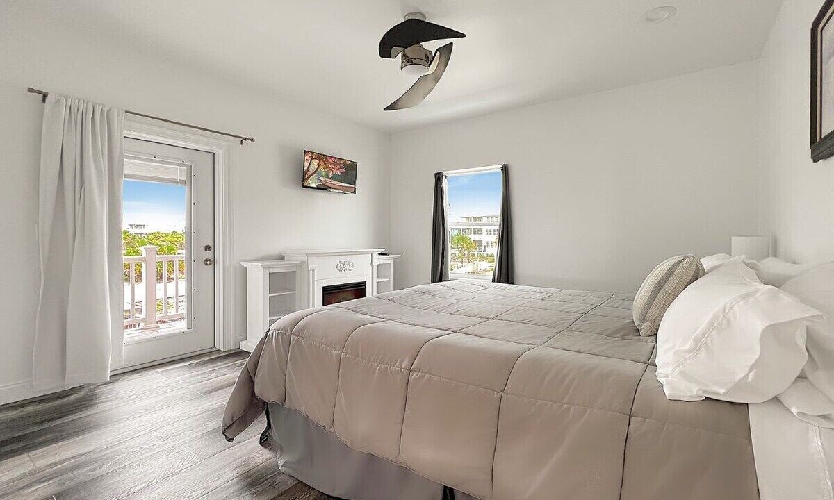 Photo of Bedroom in Chivas Bluff