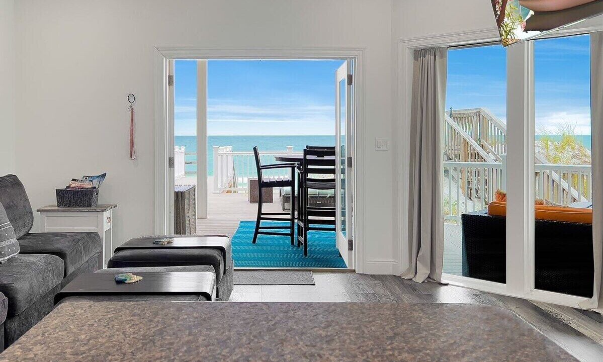 Photo of Livingroom in Chivas Bluff