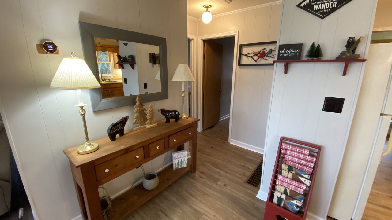 Photo of Bedroom in Sky Valley