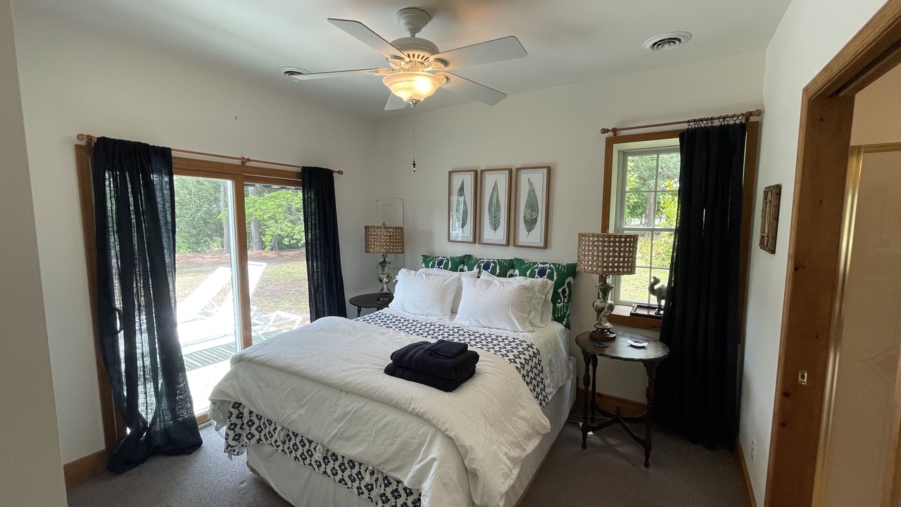 Photo of Bedroom in Wicomico Church