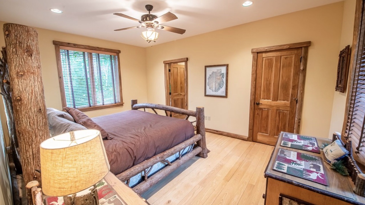 Photo of Bedroom in Lake Placid