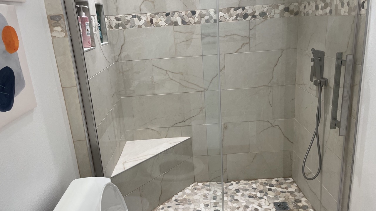 Photo of Bathroom in Duval