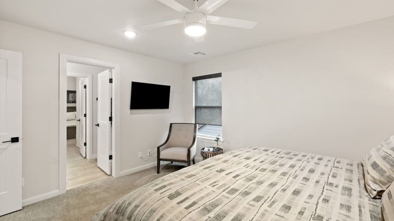Photo of Bedroom in Tulsa