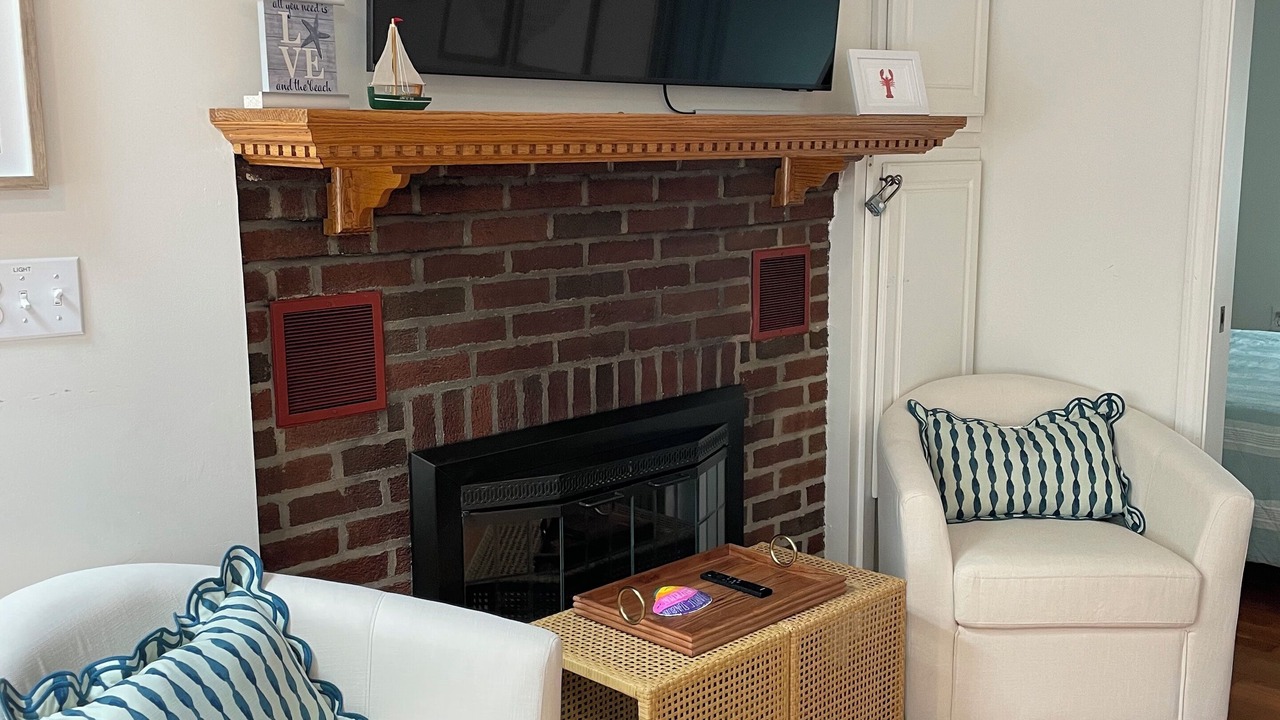 Photo of Livingroom in Narragansett