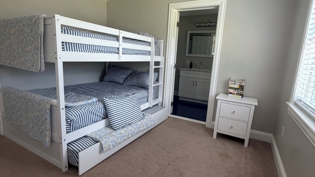 Photo of Bedroom in Mastic