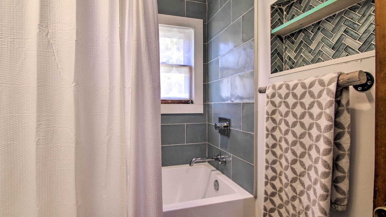 Photo of Bathroom in Harborton