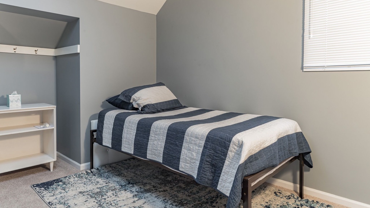 Photo of Bedroom in Twin Lakes