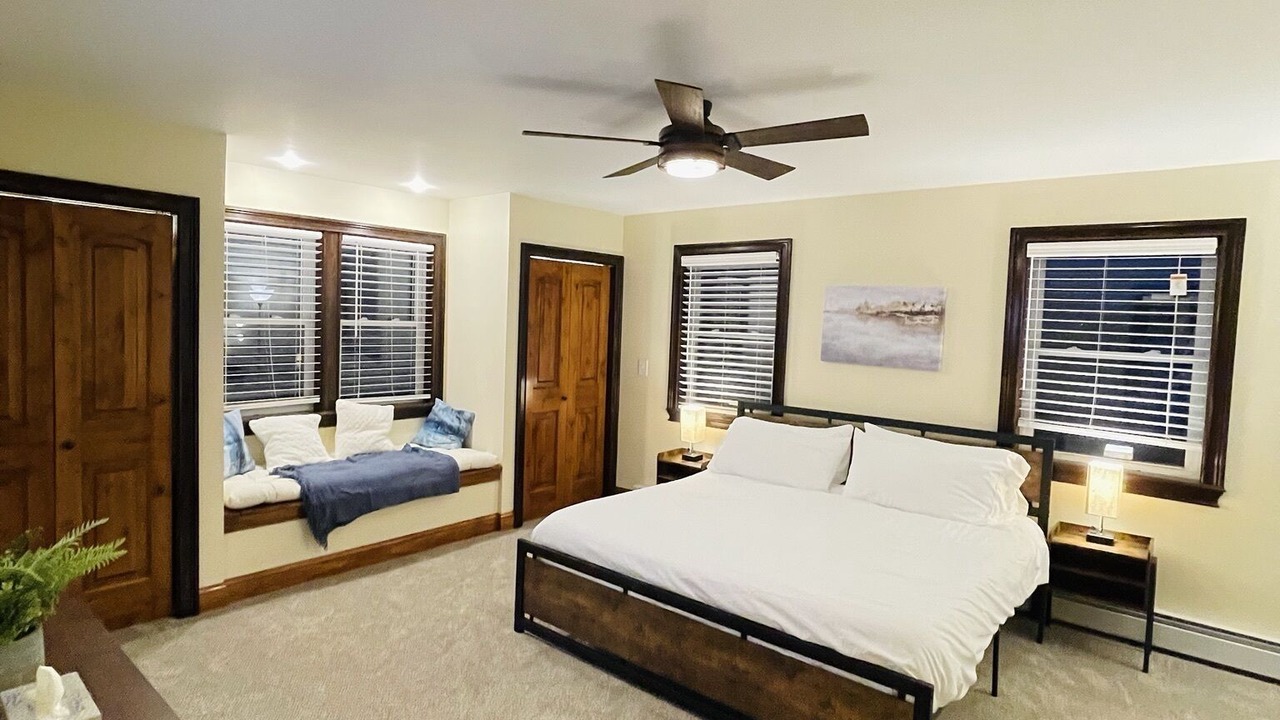 Photo of Bedroom in Momauguin