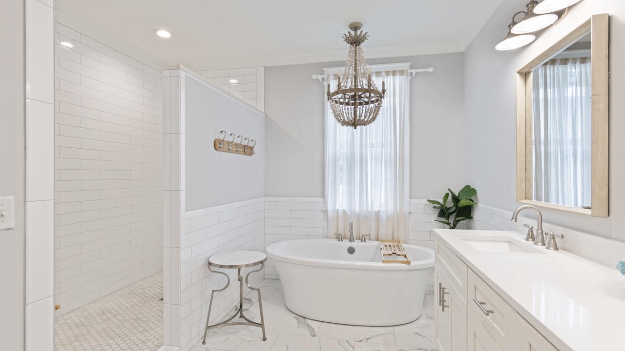 Photo of Bathroom in Lakeside at Blue Mountain Beach