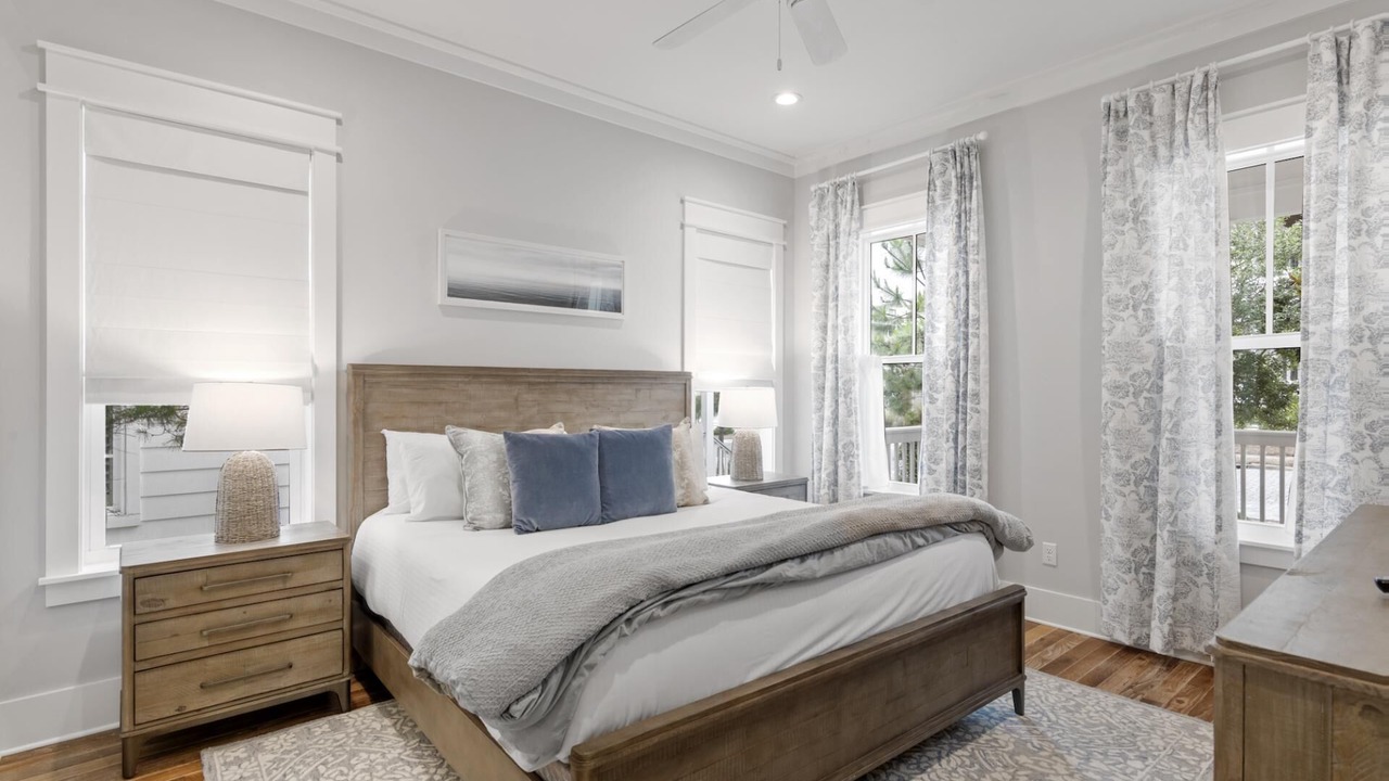 Photo of Bedroom in Lakeside at Blue Mountain Beach