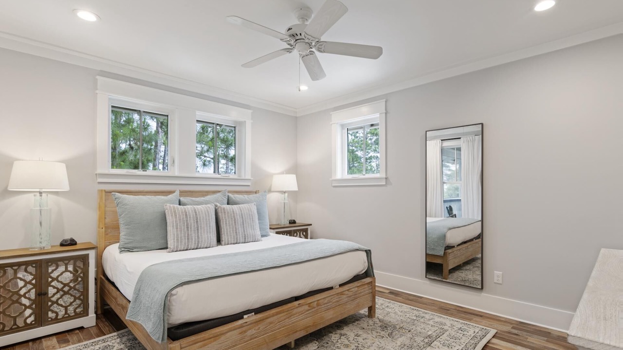 Photo of Bedroom in Lakeside at Blue Mountain Beach