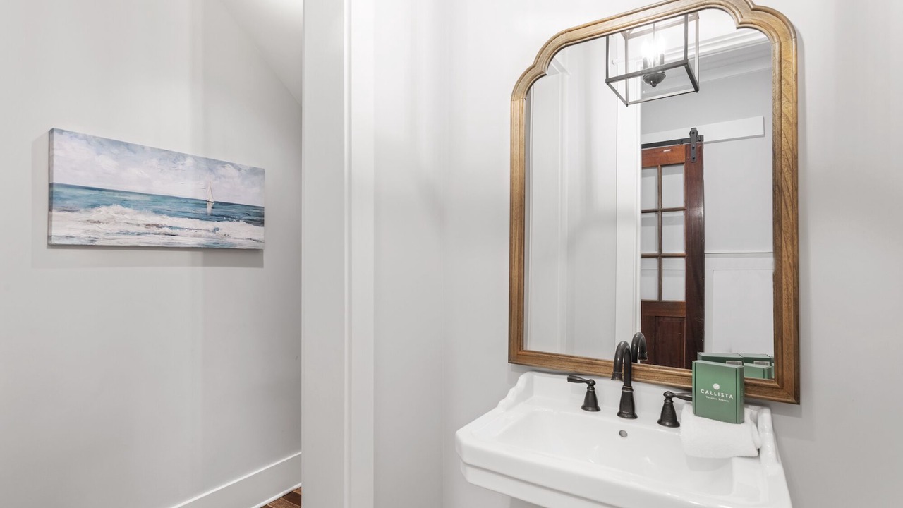 Photo of Bathroom in Lakeside at Blue Mountain Beach