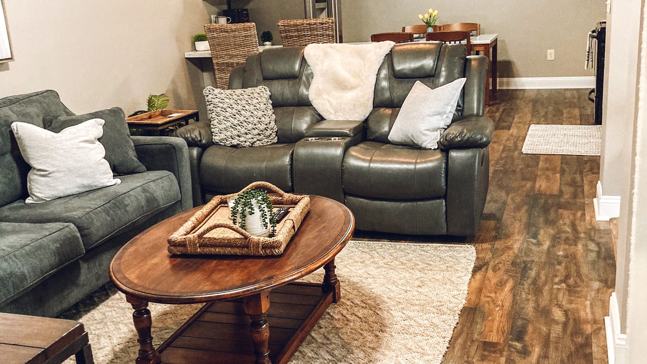Photo of Livingroom in Hoover