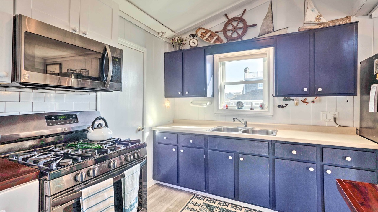 Photo of Kitchen in Matunuck