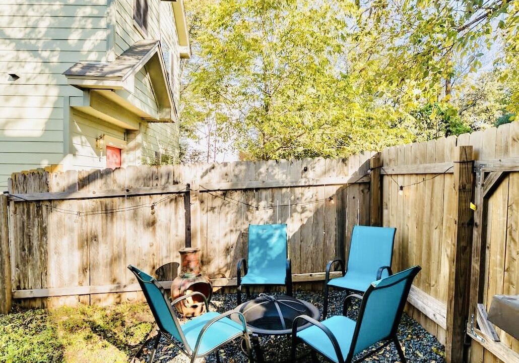 Photo of Outdoor in Chestnut