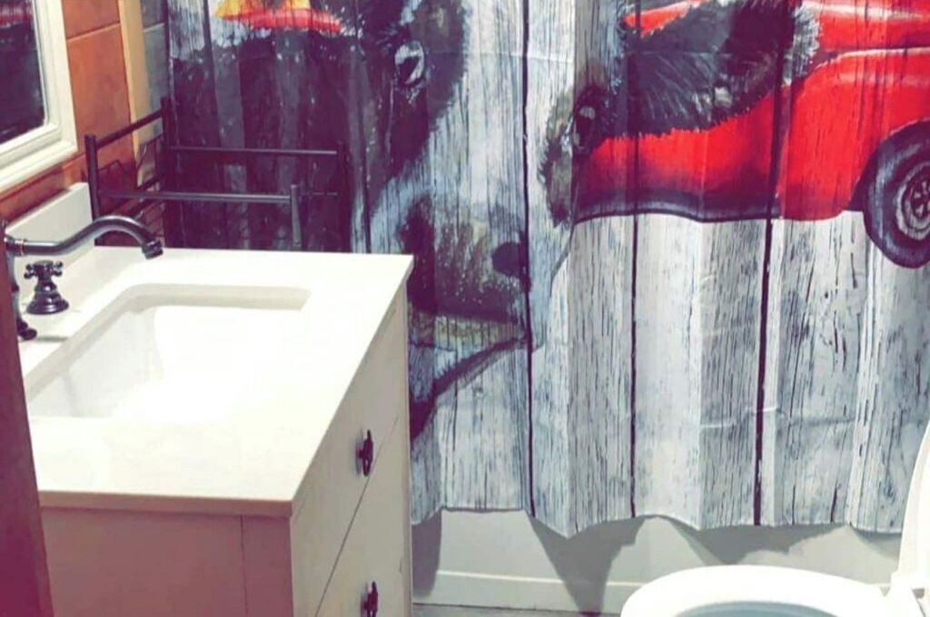 Photo of Bathroom in Keslers Cross Lanes