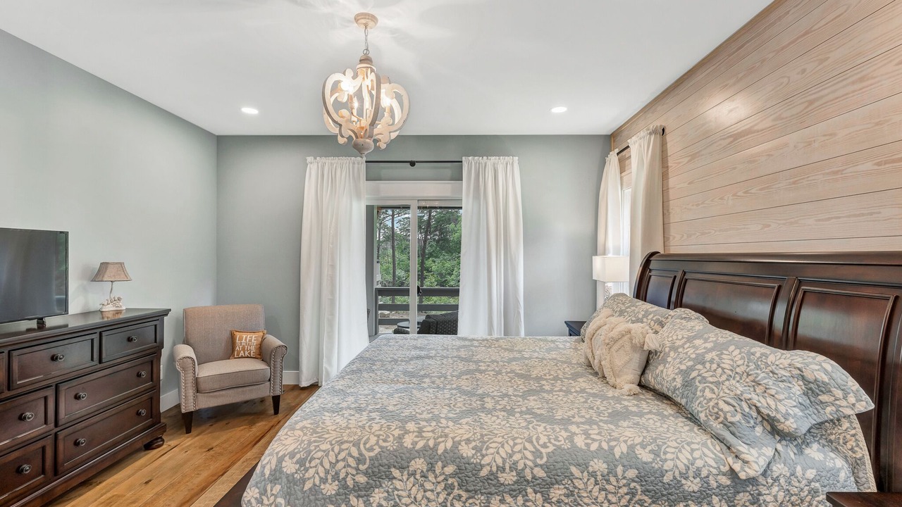 Photo of Bedroom in Arley