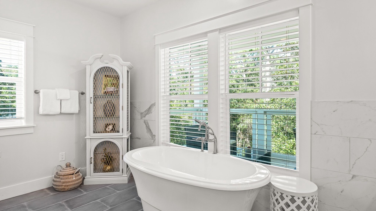 Photo of Bathroom in Seagrove Beach