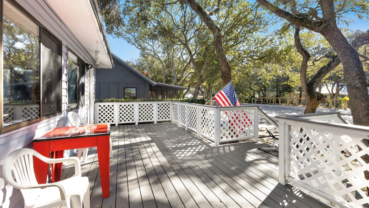 Photo of Patio Balcony in Grayton Beach