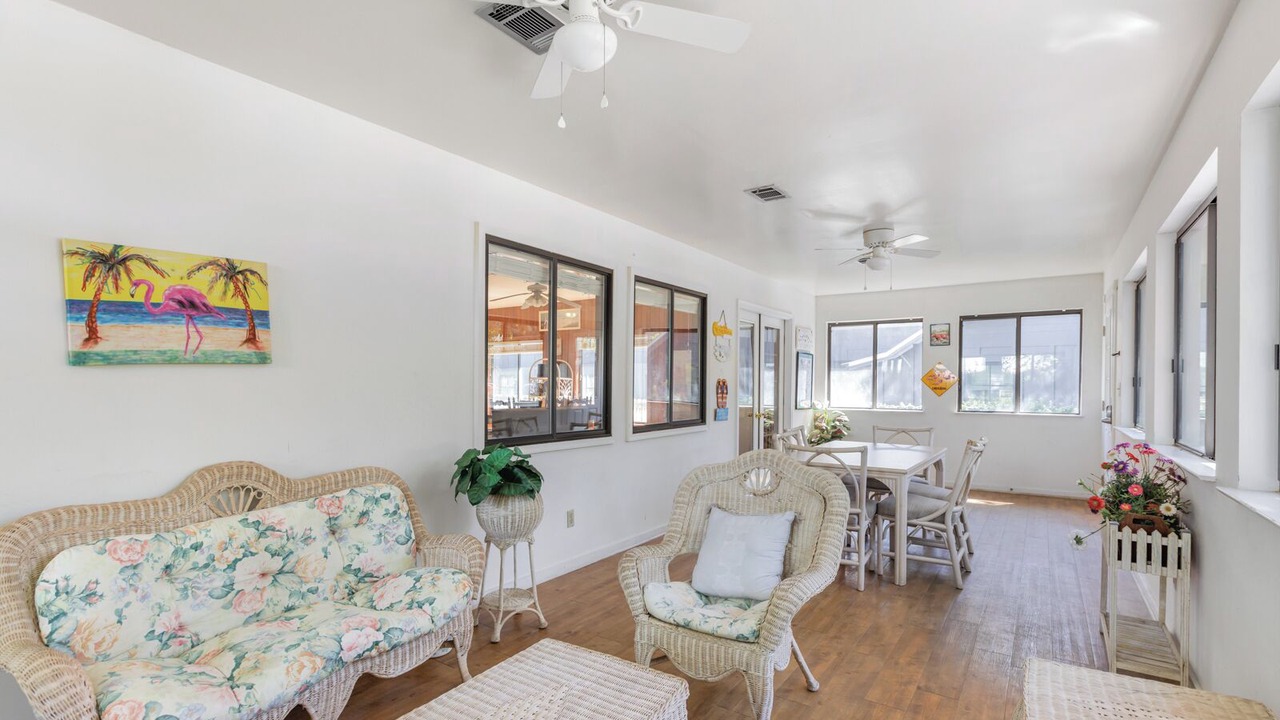 Photo of Livingroom in Grayton Beach