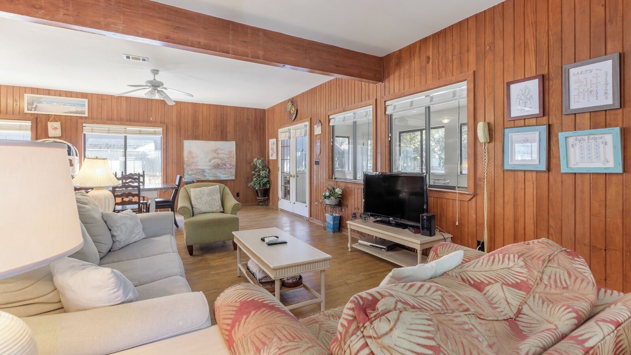 Photo of Livingroom in Grayton Beach