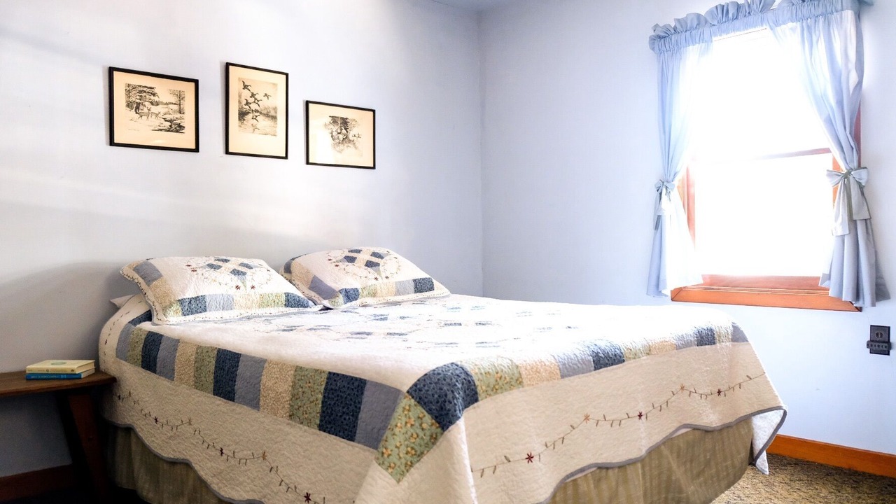Photo of Bedroom in Idlewild