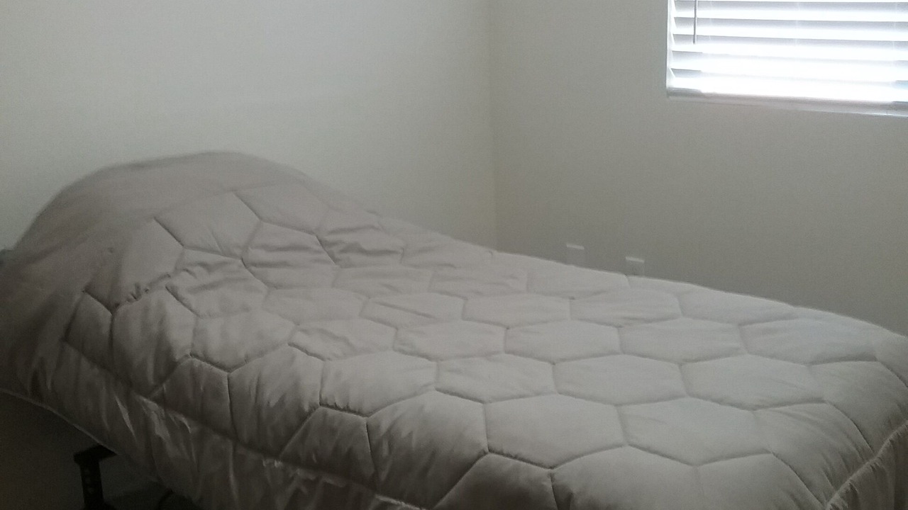 Photo of Bedroom in Roseburg