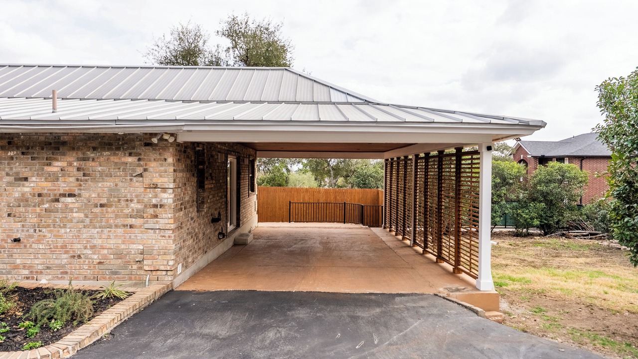 Photo of Outdoor in Helotes