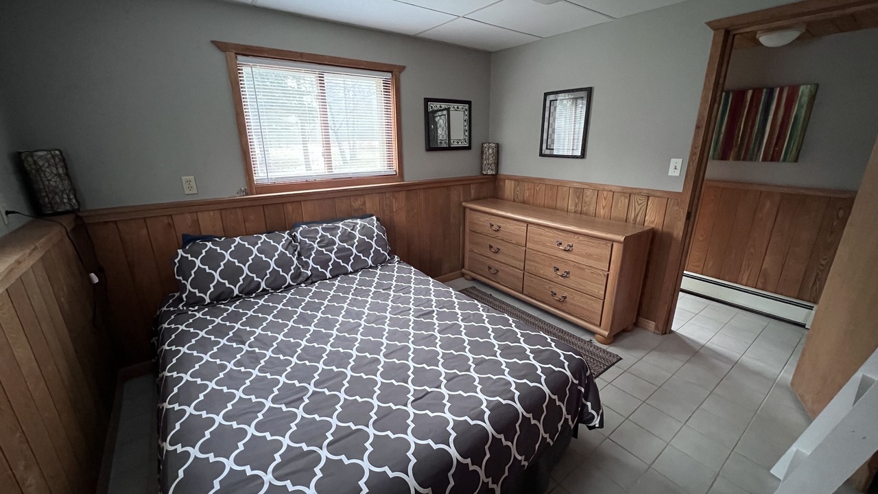 Photo of Bedroom in Merriweather