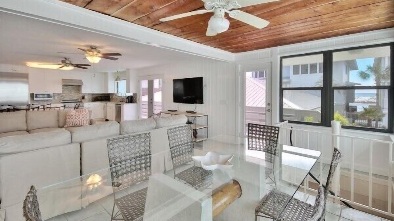 Photo of Others in Grayton Beach
