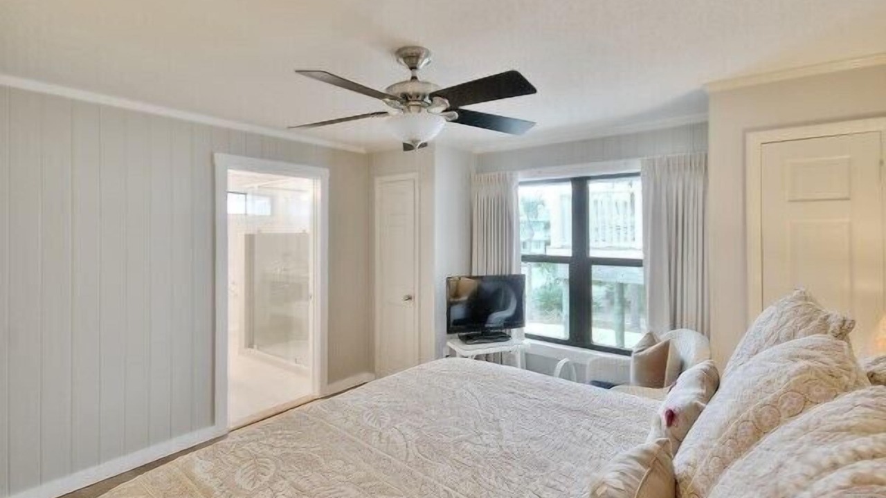 Photo of Bedroom in Grayton Beach