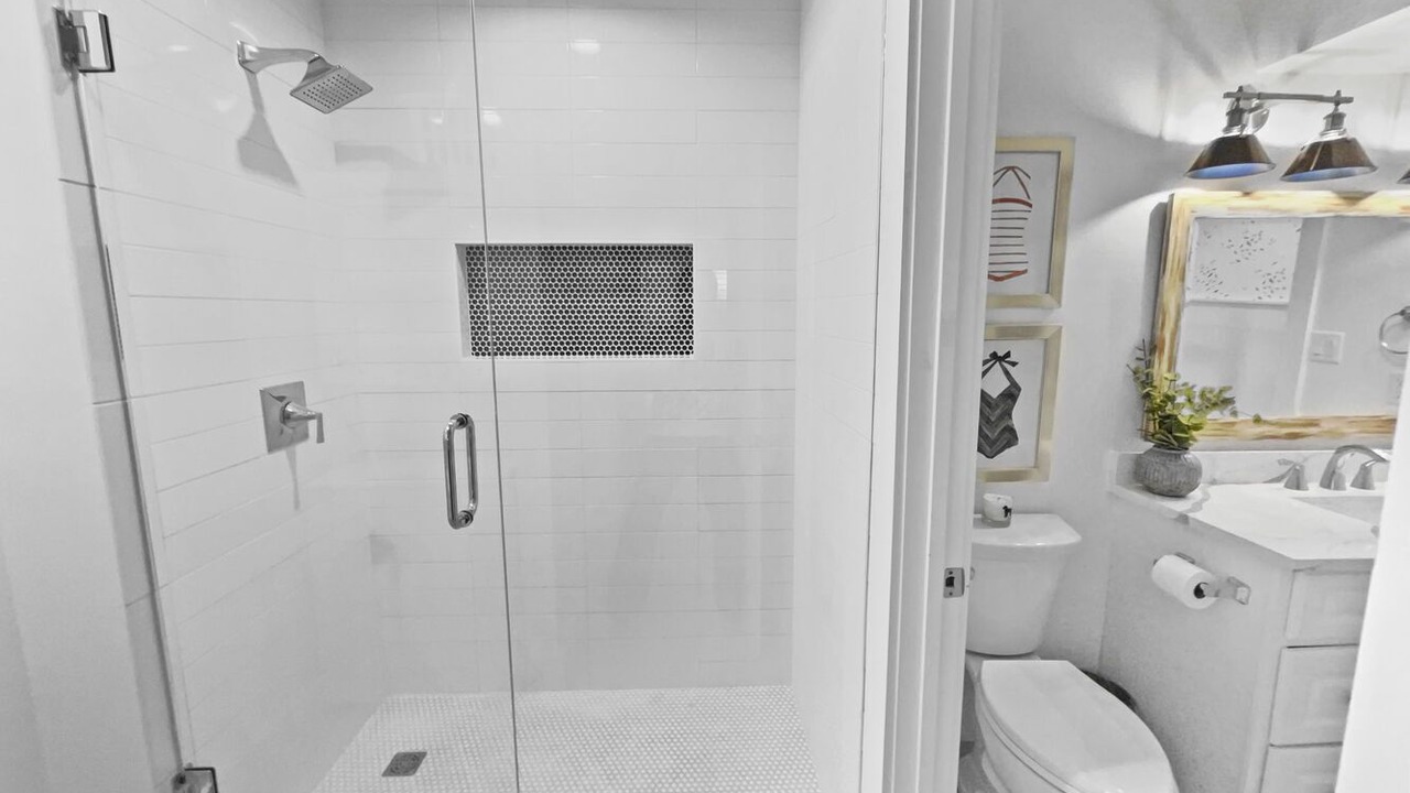 Photo of Bathroom in Seagrove Beach