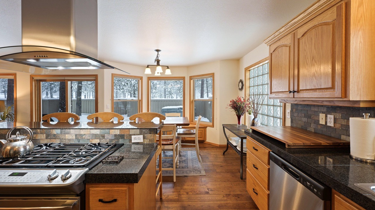 Photo of Kitchen in Sunriver