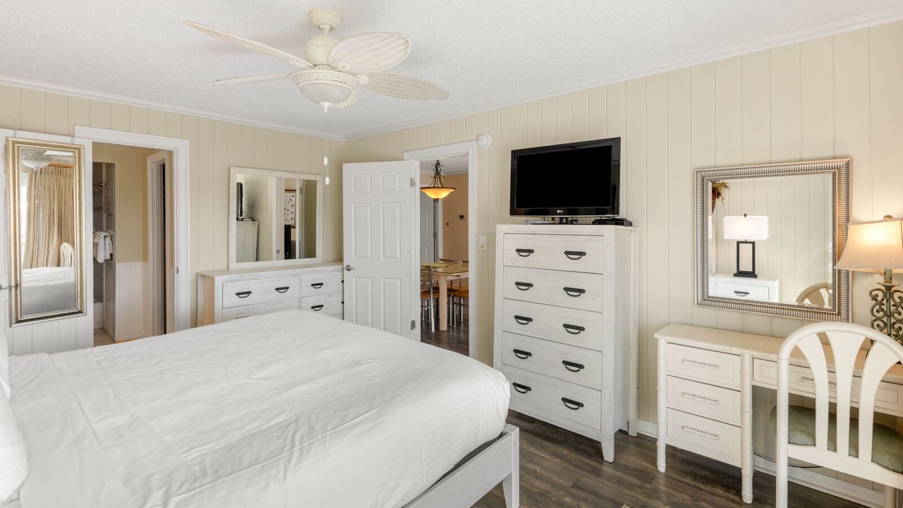 Photo of Bedroom in Seagrove Beach