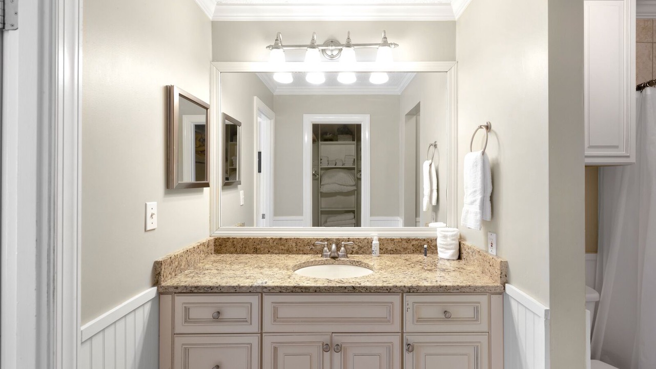 Photo of Bathroom in Seagrove Beach